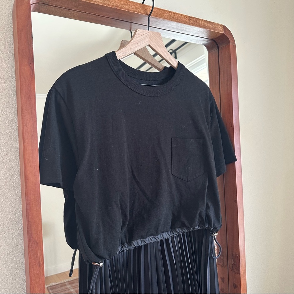 SACAI Satin Pleated T-Shirt Dress Black Women 4 Crewneck Short Sleeve Japan Midi - Picture 5 of 11